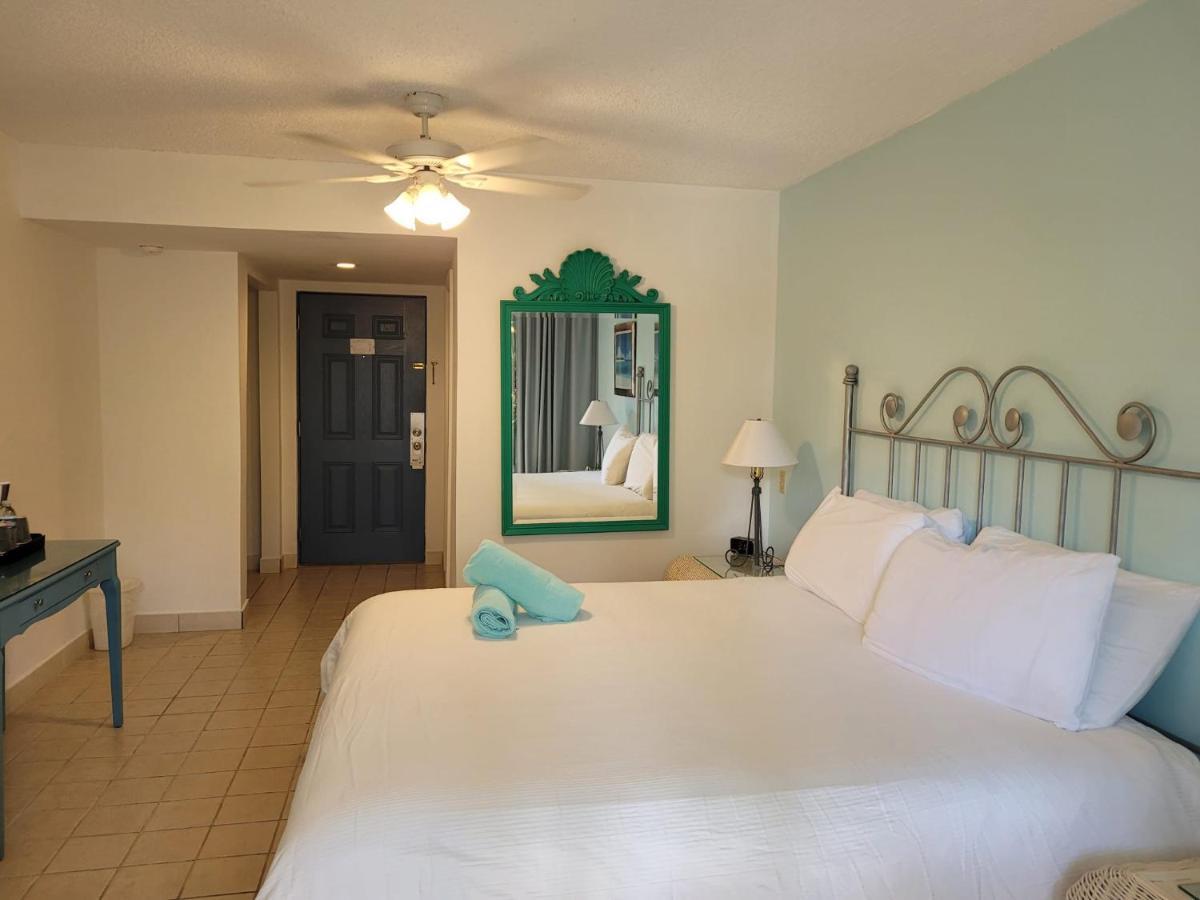 Sibonne Beach Hotel Grace Bay Extérieur photo