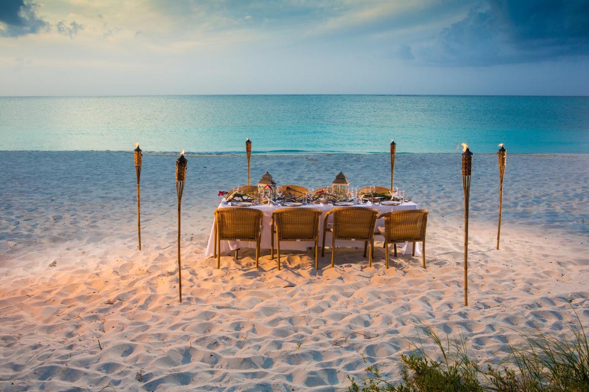 Sibonne Beach Hotel Grace Bay Extérieur photo