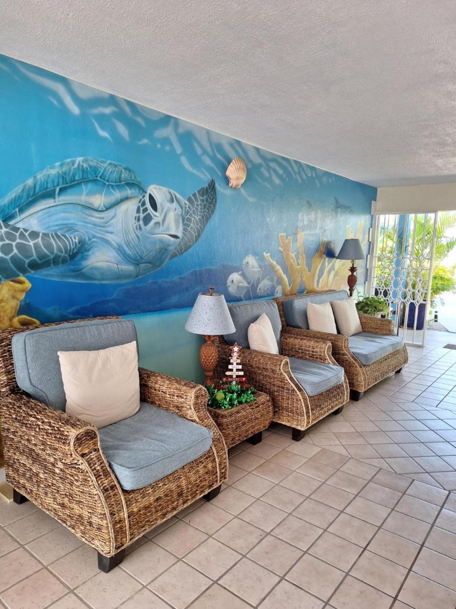 Sibonne Beach Hotel Grace Bay Extérieur photo